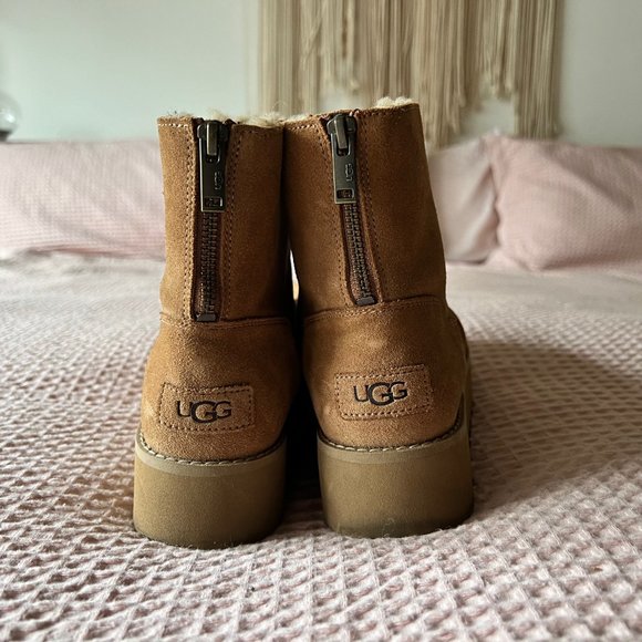 UGG classic rising heel zip - Picture 9 of 9